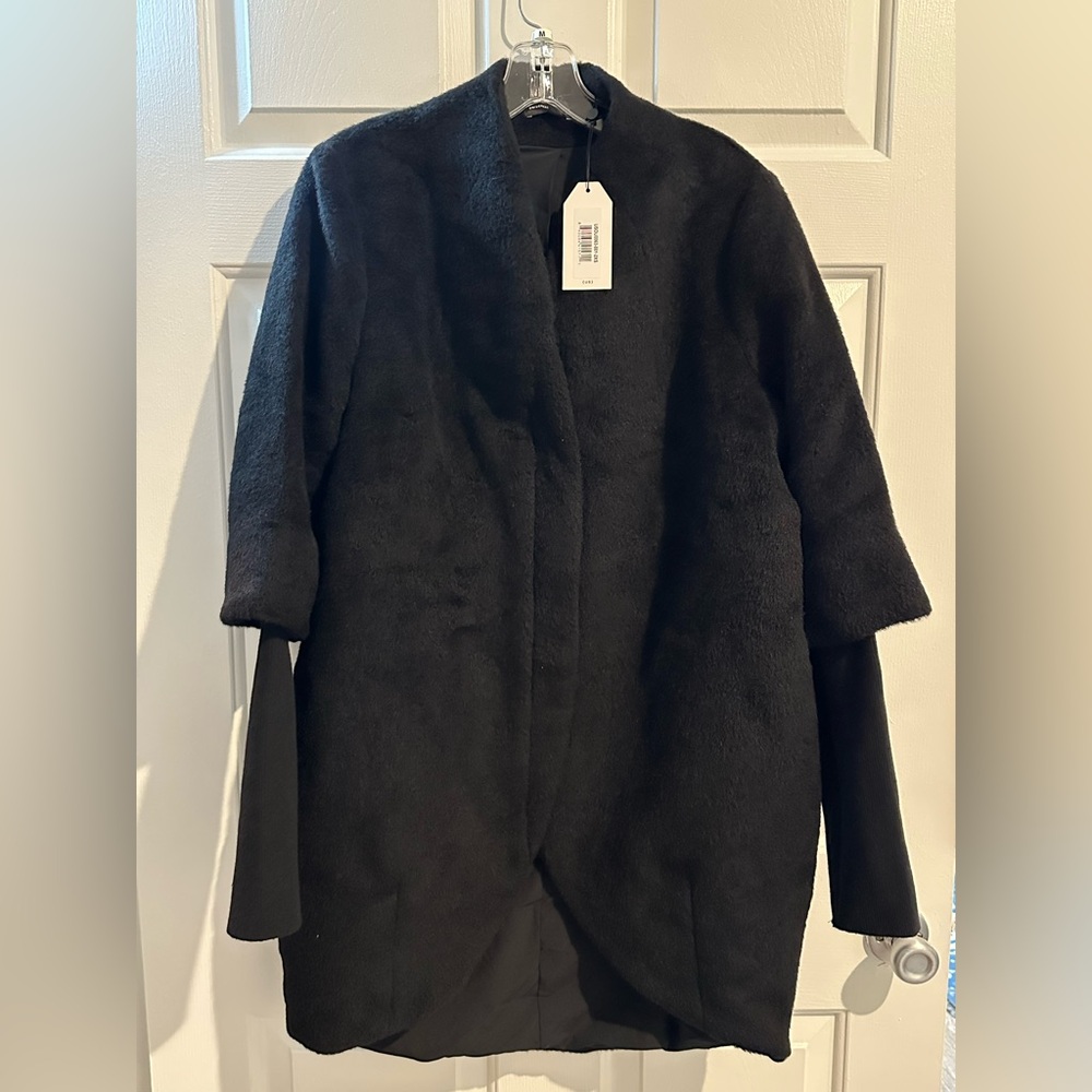 NWT Black 2XS (8-10) Talfer Cocoon Coat by Universal Standard (US)